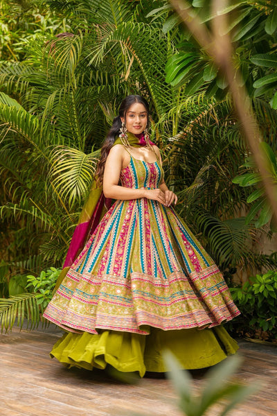 Firoza Fable Heavy Suit Set – A Tale of Elegance in Every Thread