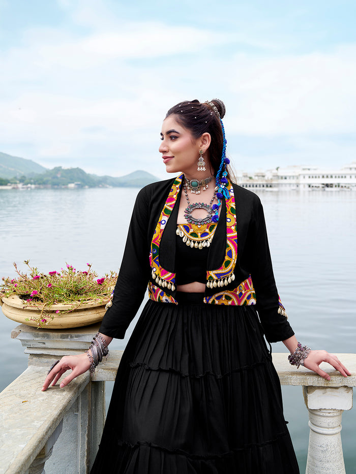 Zayana Black Rayon Co-Ord Set with Gamthi Work & Cowrie Detailing