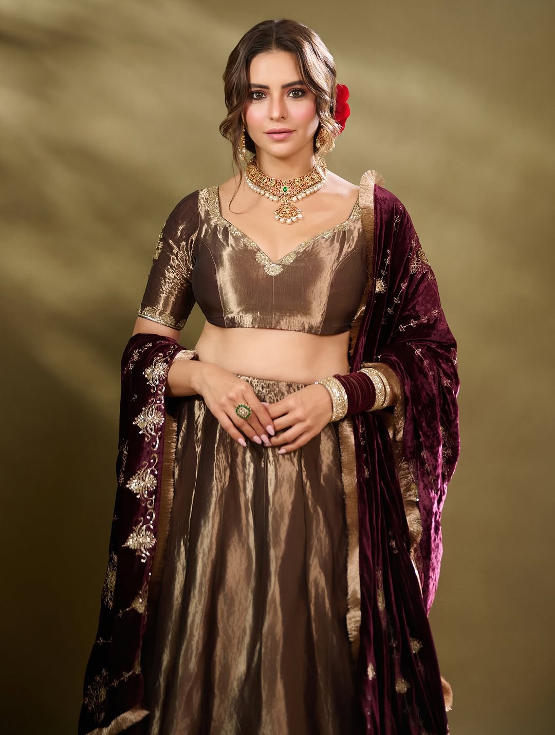 Zayana Royale – Designer Velvet & Silk Embroidered Bridal Lehenga Choli