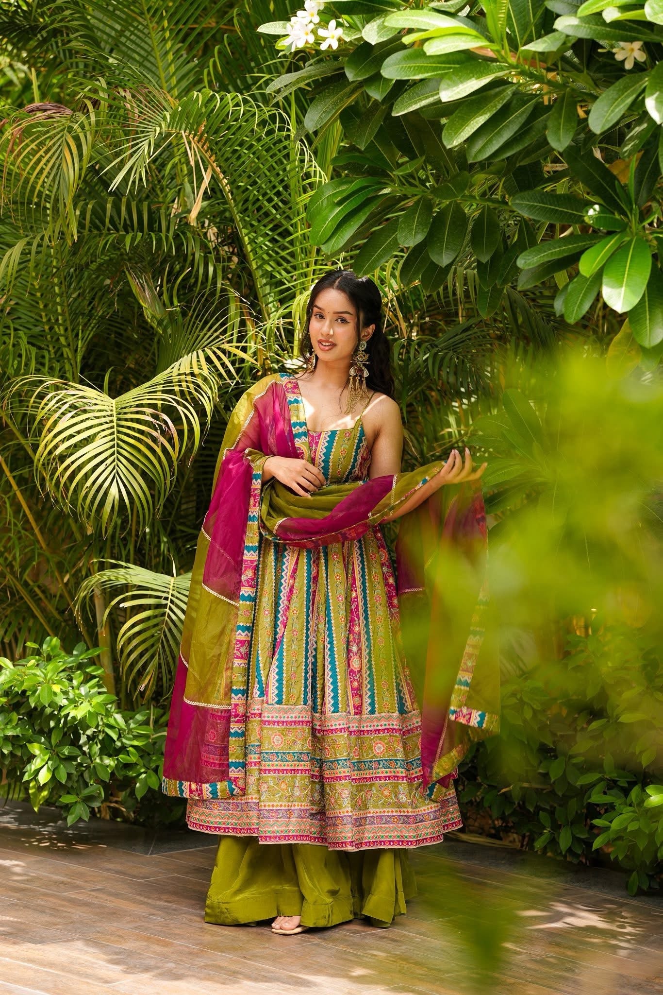 Firoza Fable Heavy Suit Set – A Tale of Elegance in Every Thread