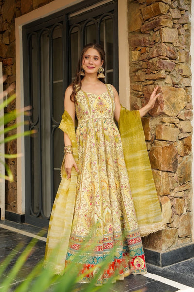 Devangana Heavy Maxi Set – Divine Elegance in Every Drape