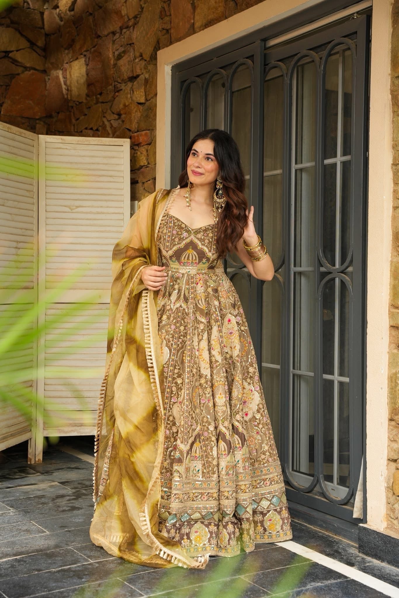 Shahi Adaa Heavy Maxi Set – Royal Elegance, Redefined