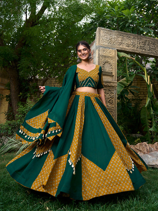 Zayana Exclusive Green Cotton Navratri Lehenga Choli – Elegant Plain & Printed Fusion