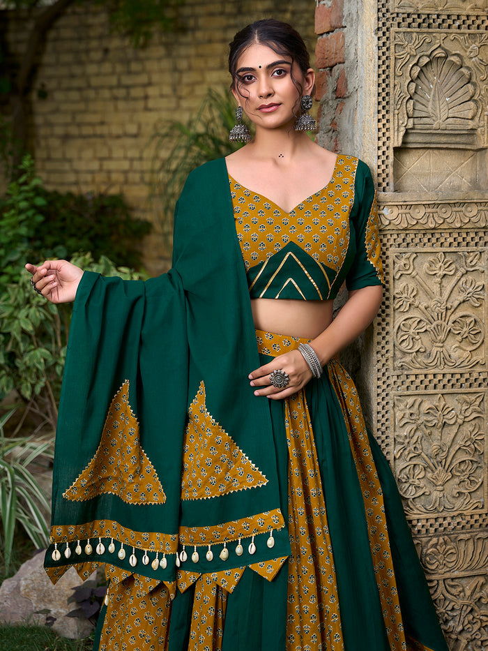 Zayana Exclusive Green Cotton Navratri Lehenga Choli – Elegant Plain & Printed Fusion